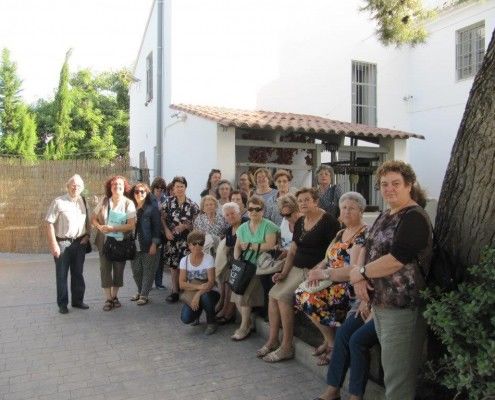 visita grupo adultos a Alquería María LListar Planta I Cull